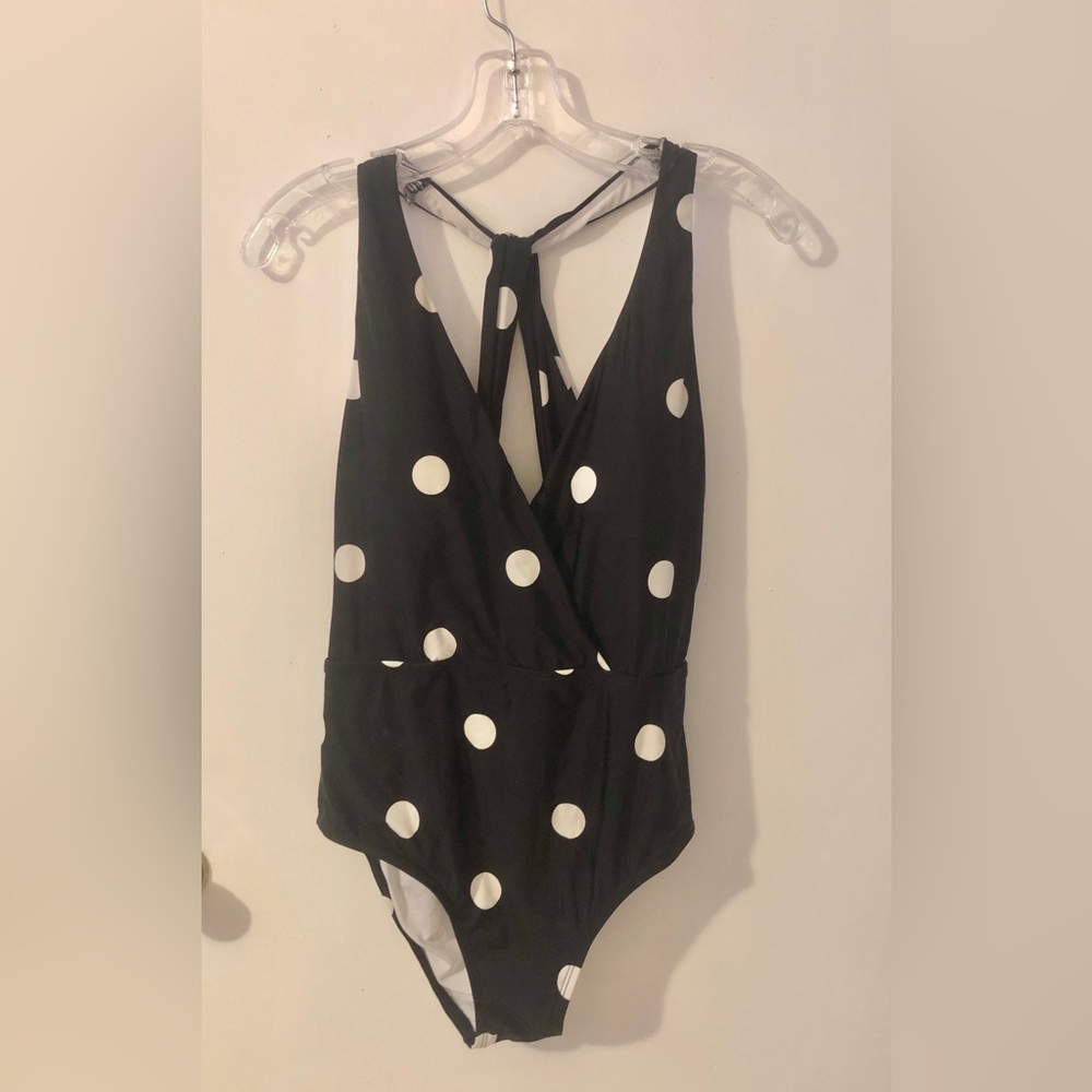 Jantzen Black and White Polka Dot One-Piece Swimsuit size 10 Retro pinup style
